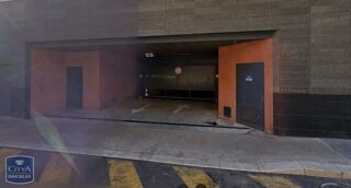  Parking / Garage � louer 