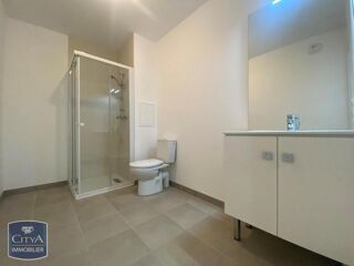  Appartement à louer 2 pièces 42 m²