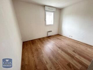  Appartement à louer 2 pièces 54 m²