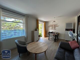  Appartement à louer 4 pièces 78 m²
