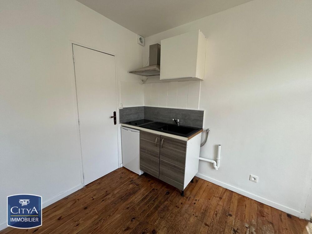 À LOUER : Appartement T2 proche centre-ville de Saint-Qu....