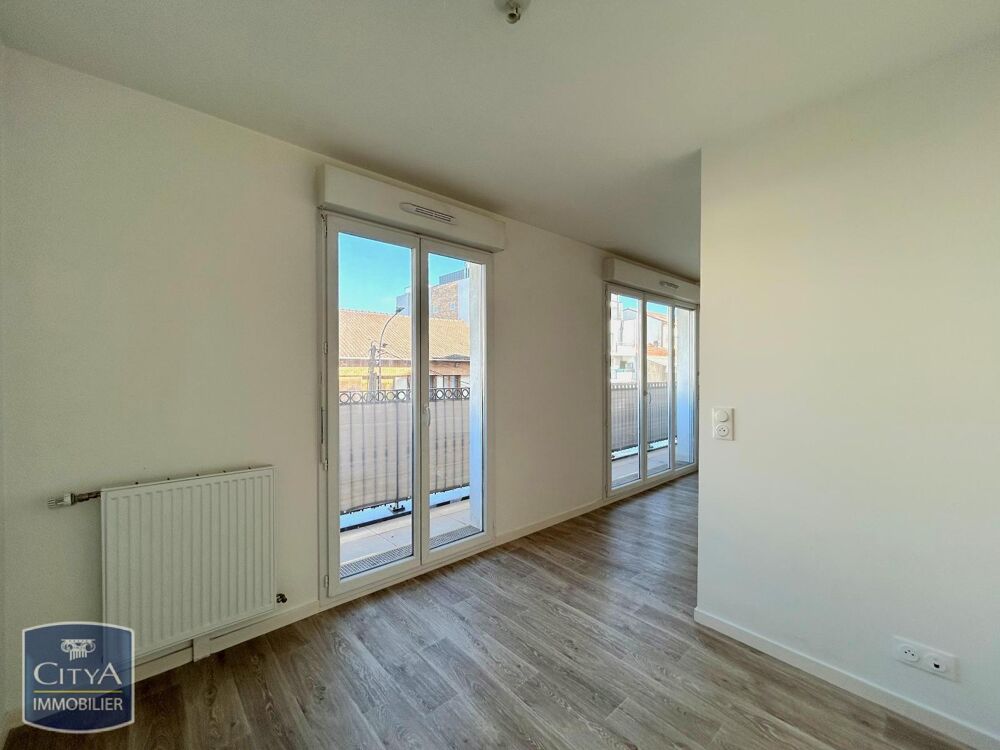 location Appartement - 3 pièce(s) - 66 m² Le Blanc-Mesnil (93150)