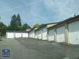  Parking / Garage à louer 
