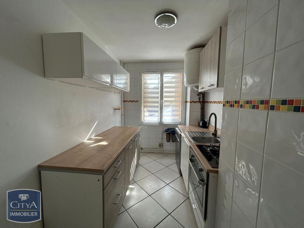 location Appartement - 3 pièce(s) - 63 m² Villefranche-sur-Saône (69400)