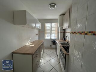  Appartement à louer 3 pièces 63 m²