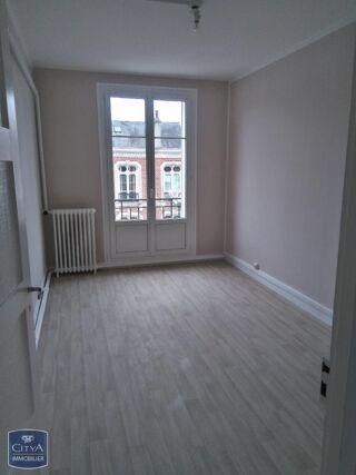  Appartement � louer 3 pi�ces 64 m�