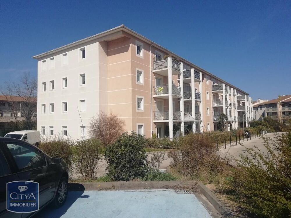Bagnols sur Céze à louer un bel appartement entièrement ....