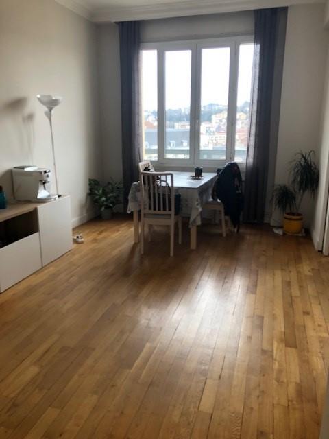  Appartement � louer 3 pi�ces 75 m�