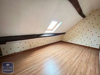  Appartement à louer 4 pièces 98 m²