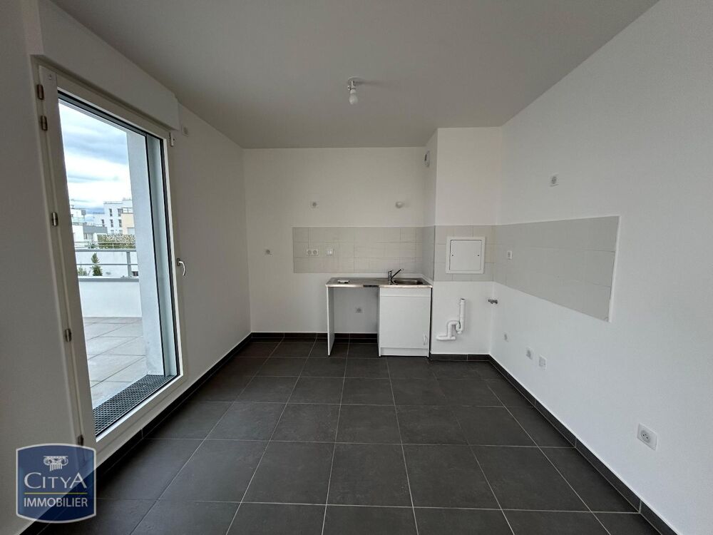 location Appartement - 4 pièce(s) - 90 m² Rueil-Malmaison (92500)