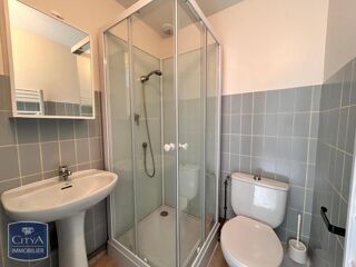  Appartement à louer 2 pièces 31 m²