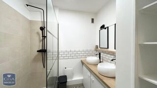  Appartement à louer 4 pièces 70 m²