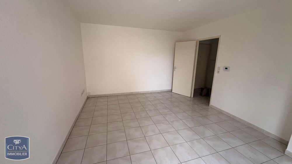 À LOUER : Charmant appartement T2 situé à GRAND CHARMONT....