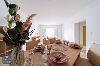  Appartement à louer 4 pièces 75 m²