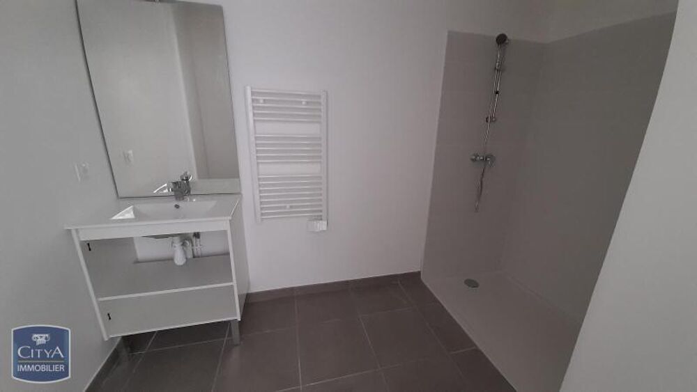 location Appartement - 1 pièce(s) - 27 m² Nîmes (30000)