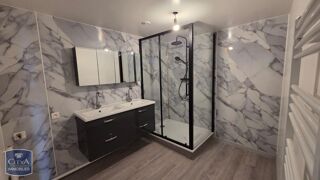  Appartement à louer 3 pièces 73 m²