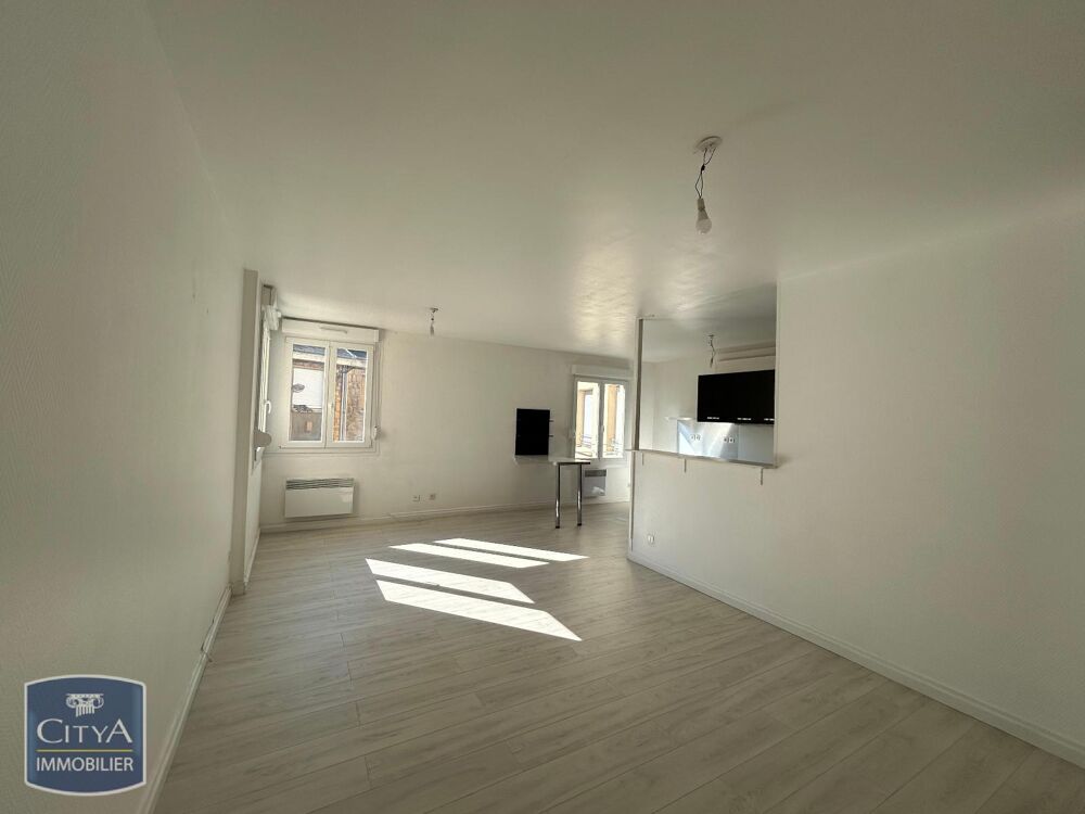 location Appartement - 3 pièce(s) - 82 m² Sedan (08200)