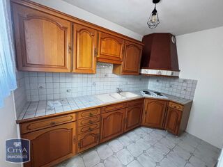  Appartement à louer 3 pièces 61 m²