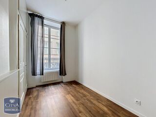  Appartement à louer 3 pièces 56 m²