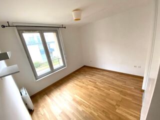  Appartement à louer 3 pièces 70 m²