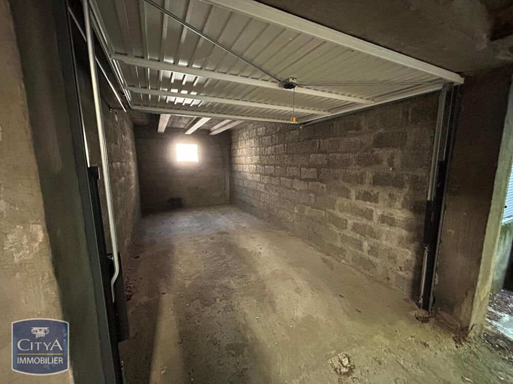 location Parking / Garage Chambéry (73000)