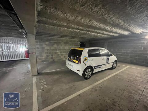  Parking / Garage � louer 