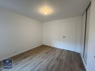  Appartement à louer 2 pièces 43 m²