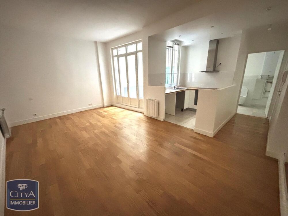 location Appartement - 1 pièce(s) - 35 m² Paris 17