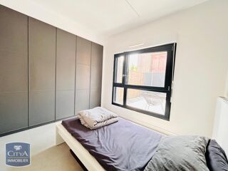  Appartement à louer 3 pièces 70 m²