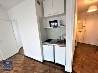  Appartement à louer 2 pièces 33 m²