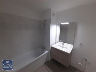  Appartement à louer 2 pièces 42 m²