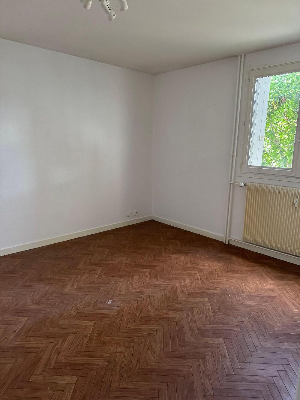 location Appartement - 1 pièce(s) - 31 m² Montbrison (42600)