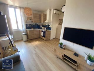  Appartement à louer 2 pièces 37 m²