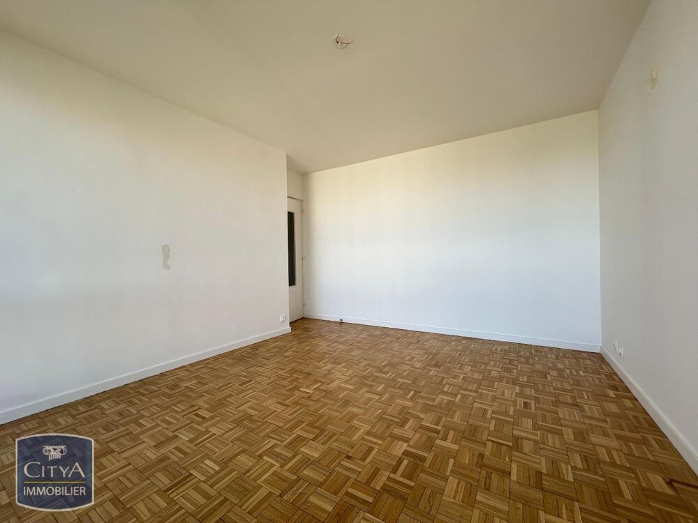 EXCLUSIVITÉ - APPARTEMENT 2 PIECES - ST GENIS LAVAL Votr....