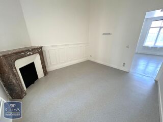 Appartement à louer 2 pièces 43 m²