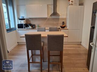  Appartement à louer 1 pièce 39 m²