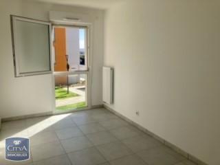  Appartement à louer 4 pièces 77 m²