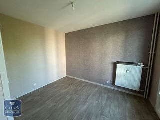  Appartement à louer 3 pièces 63 m²