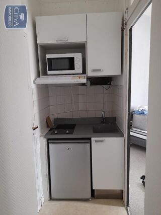  Appartement à louer 1 pièce 25 m²