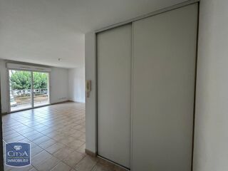  Appartement à louer 2 pièces 48 m²