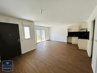  Appartement à louer 3 pièces 66 m²