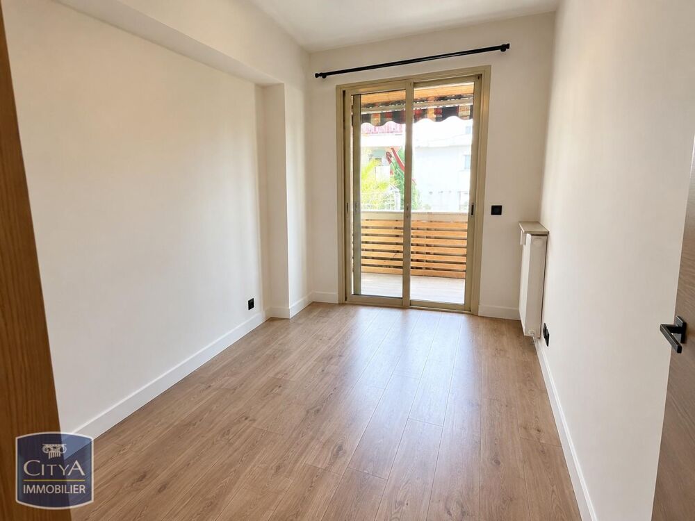 location Appartement - 3 pièce(s) - 61 m² Le Cannet (06110)