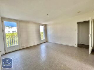  Appartement à louer 3 pièces 55 m²