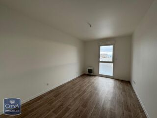  Appartement à louer 3 pièces 61 m²