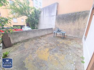  Appartement à louer 2 pièces 33 m²