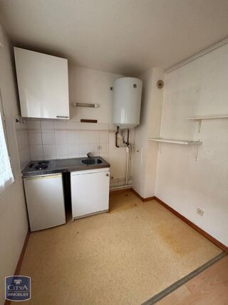  Appartement à louer 2 pièces 33 m²