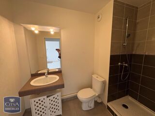  Appartement à louer 2 pièces 42 m²