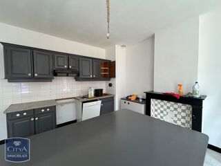 Maison à louer 4 pièces 177 m²