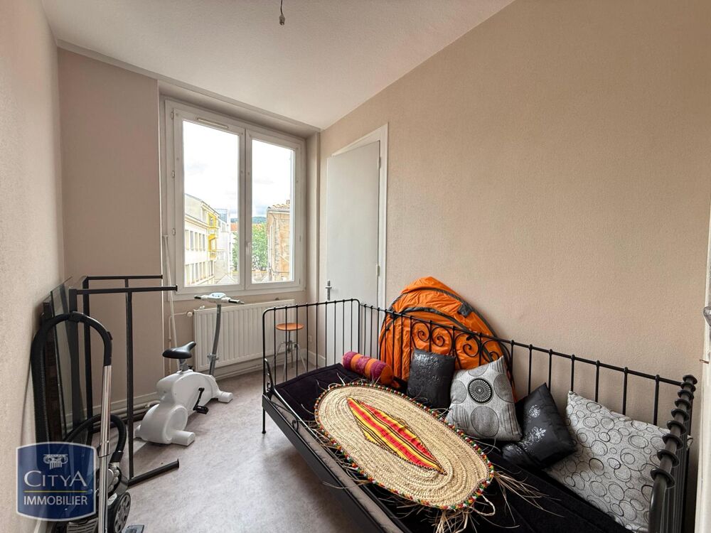 À LOUER : Charmant appartement T5 situé au coeur de Saint....
