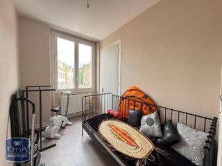  Appartement à louer 5 pièces 52 m²